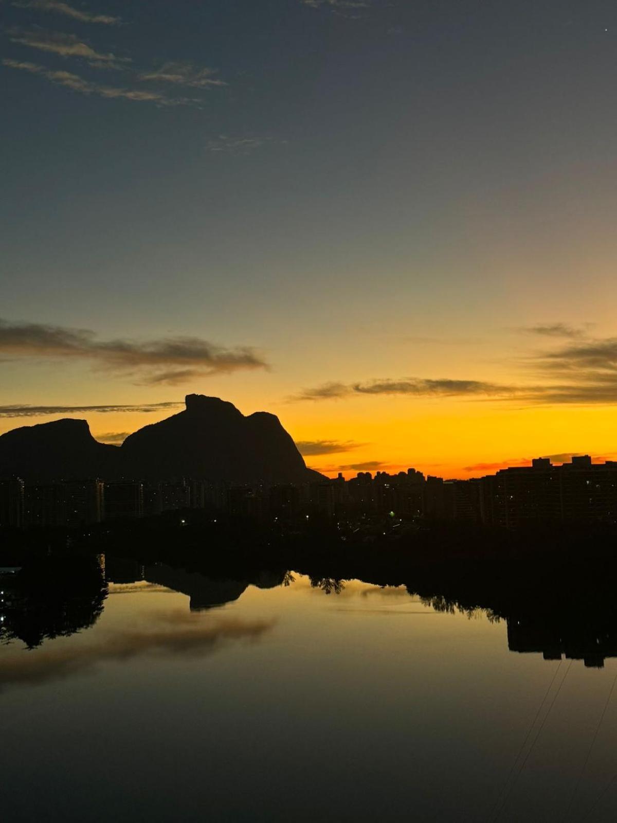 Beachfront And Lagoon Apartment! * Rio de Janeiro