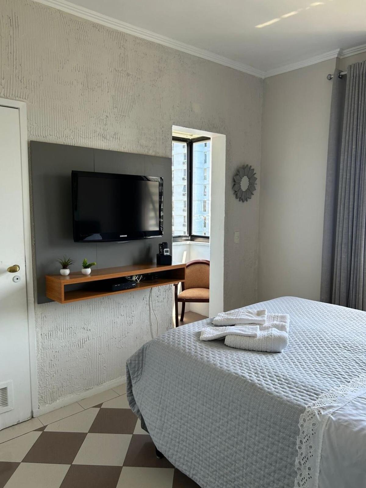 Beachfront And Lagoon Apartment! * Rio de Janeiro